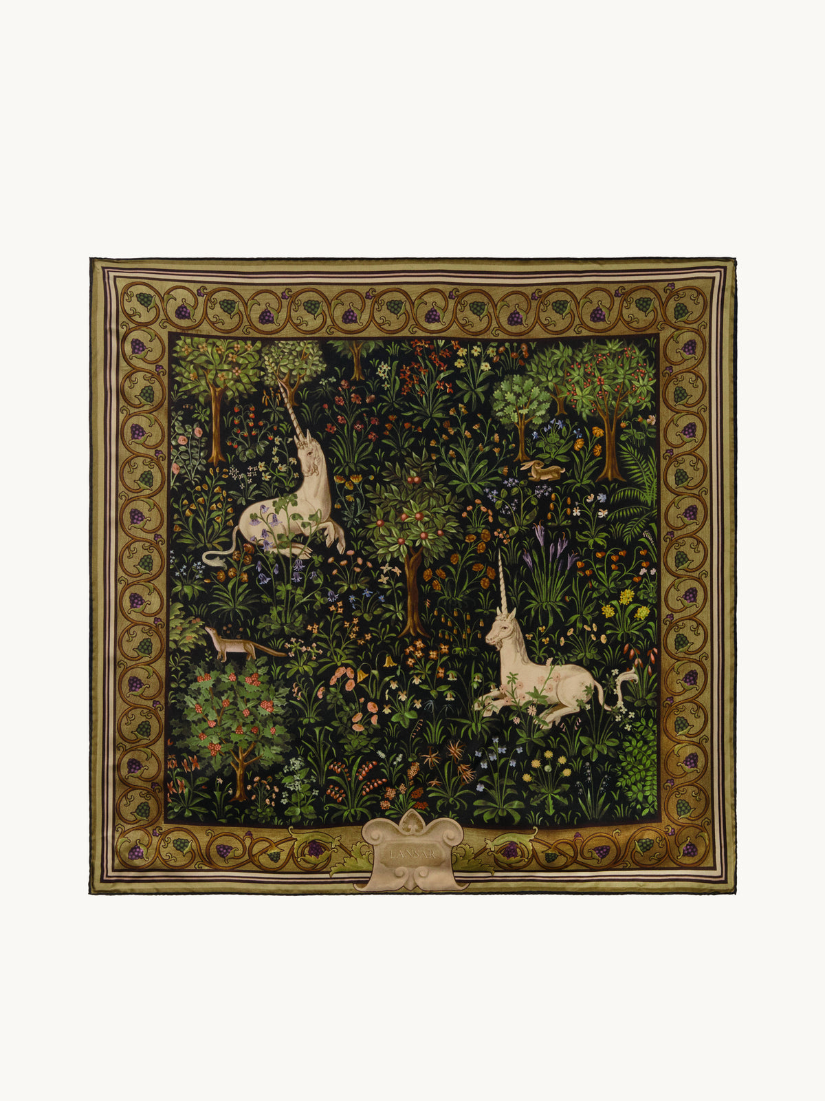 CHAPTER II - LA TAPISSERIE