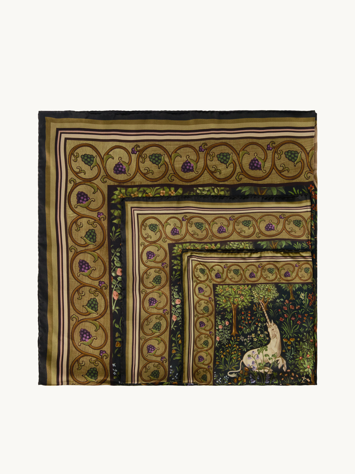 CHAPTER II - LA TAPISSERIE