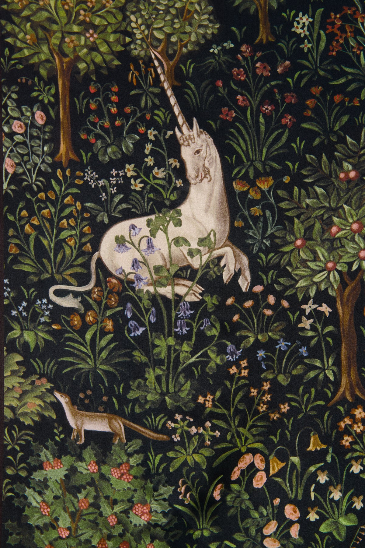 CHAPTER II - LA TAPISSERIE
