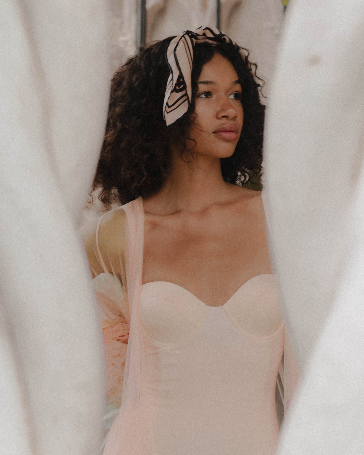 CHAPTER IV -  LA SPIRALE